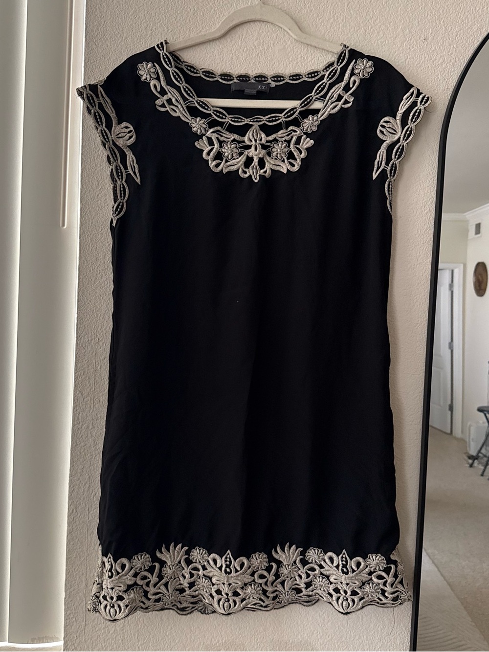 XXI Black Embroidered Mini Dress M Boho Cutwork Floral Y2K Romantic goth